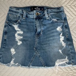 Hollister denim distressed skirt - 0